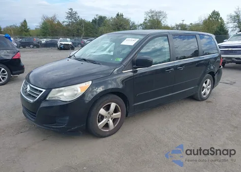 2010 Volkswagen Routan Se из США, поврежденный, VIN 2V4RW3D18AR296215